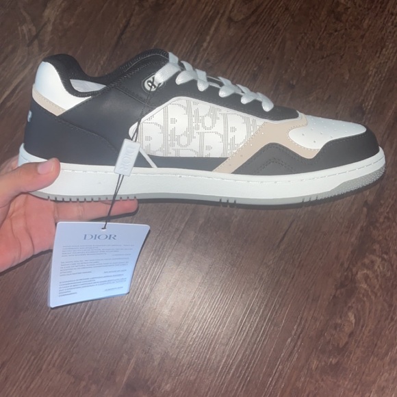 DIOR B27 LOW TOP SNEAKERS - Picture 11 of 14